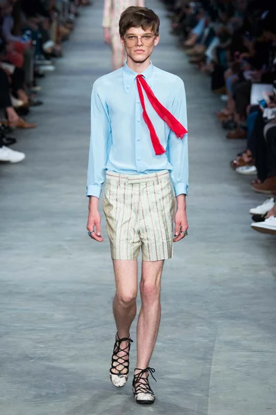 Look 21